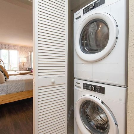 Gucci Mickey And Maxico Lofts Free Parking And Wifi Apartment Лос Анджелис Екстериор снимка