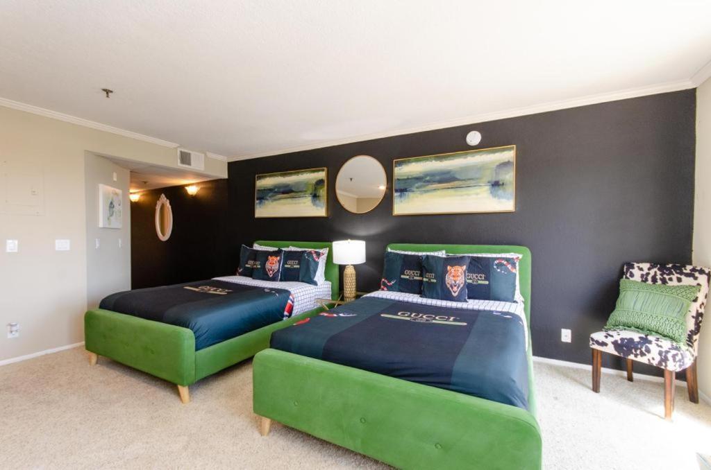 Gucci Mickey And Maxico Lofts Free Parking And Wifi Apartment Лос Анджелис Екстериор снимка