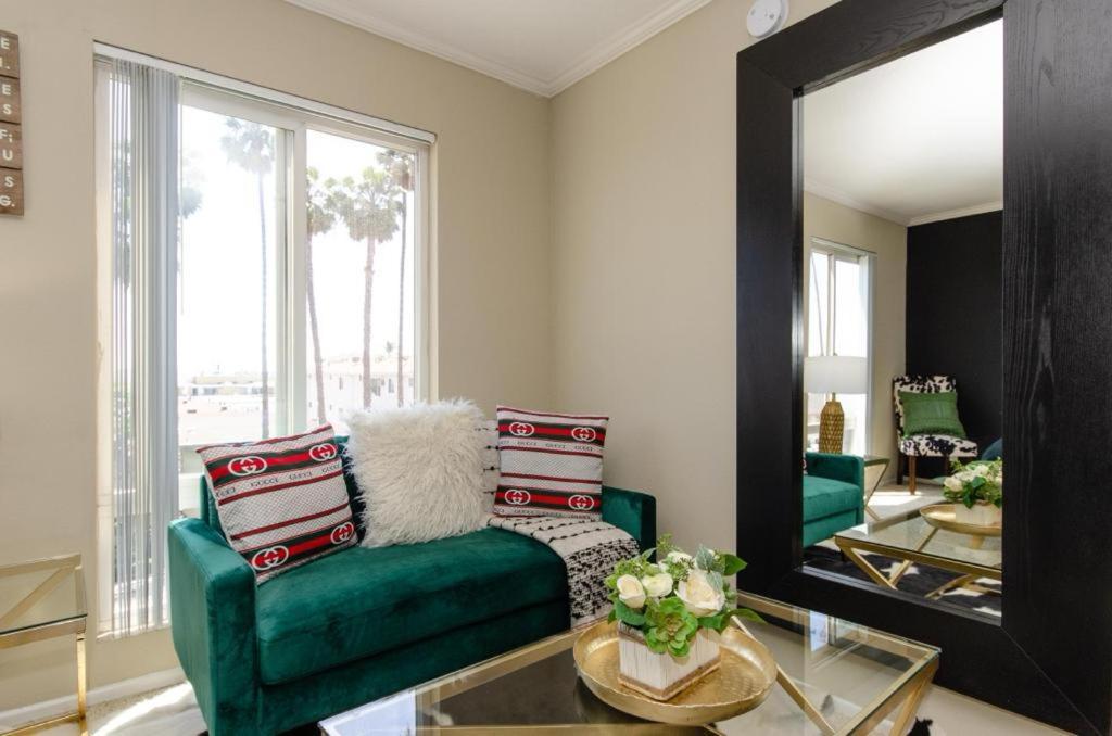 Gucci Mickey And Maxico Lofts Free Parking And Wifi Apartment Лос Анджелис Екстериор снимка