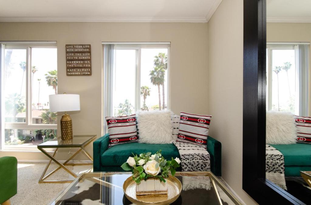 Gucci Mickey And Maxico Lofts Free Parking And Wifi Apartment Лос Анджелис Екстериор снимка