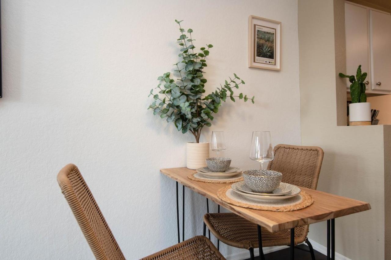 Gucci Mickey And Maxico Lofts Free Parking And Wifi Apartment Лос Анджелис Екстериор снимка